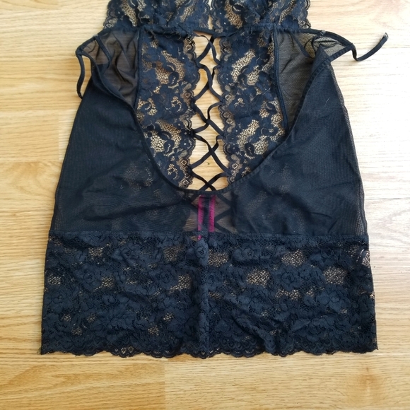 La Senza lace lingerie open back halter - Picture 7 of 8